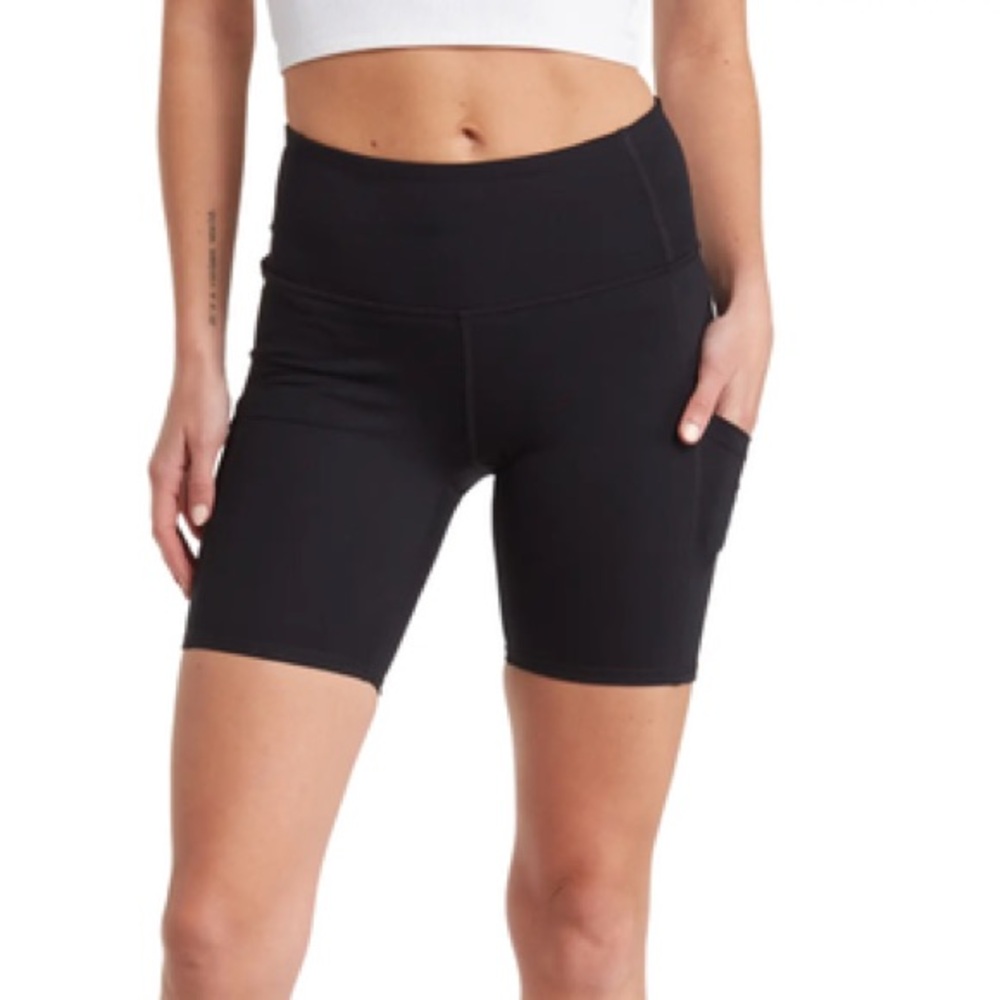 Z By Zella High Rise Bike Shorts with pockets size S